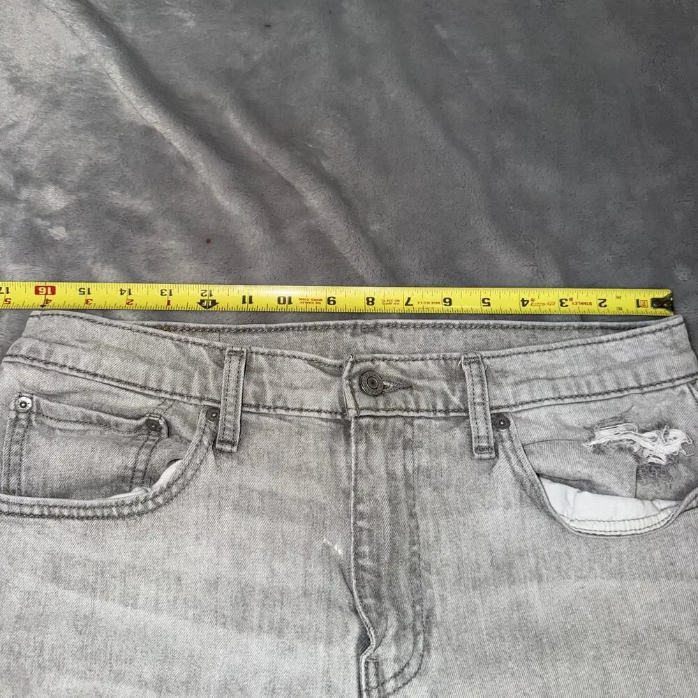 Levi’s 512 Slim Taper Jeans Men’s 33x34 Gray Wash Distressed Denim